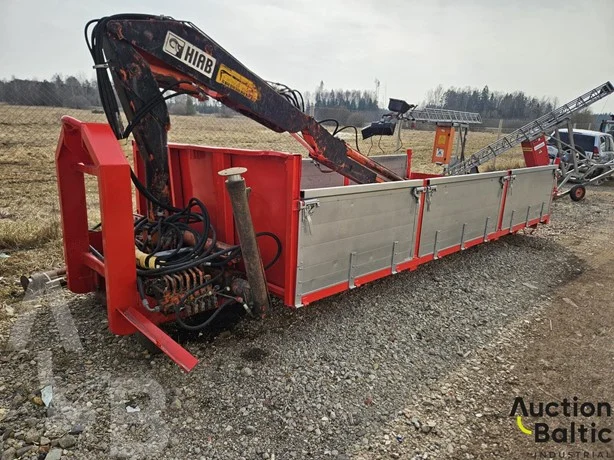 2000 Hiab 650