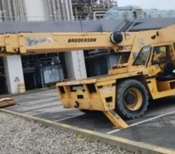 2013 Broderson IC200-3H