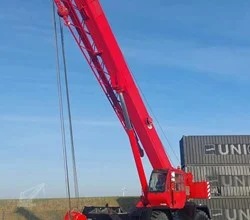 2011 Terex RT780