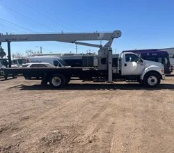 2013 National 571E2 MOUNTED ON 2015 FORD F750