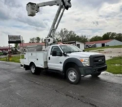 2014 Altec AT40G MOUNTED ON 2014 FORD F550
