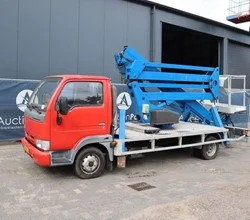2004 Time FRANCE ETL30 MOUNTED ON 2004 NISSAN CABSTAR