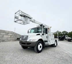 2022 Posi-Plus 800-40 MOUNTED ON 2023 INTERNATIONAL MV