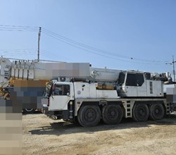 2000 Liebherr LTM1090-2