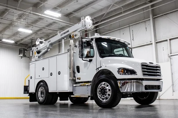 2025 Liftmoore 60100 MOUNTED ON 2025 FREIGHTLINER BUSINESS CLASS M2 106 PLUS