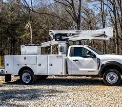 2026 Versalift SST40EIH MOUNTED ON 2026 FORD F550