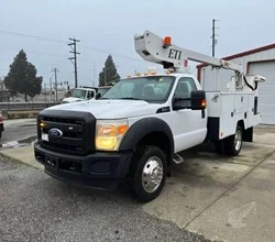 2011 Eti ETT29SNT MOUNTED ON 2011 FORD F450