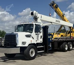 2019 Manitex 26101C MOUNTED ON 2019 FREIGHTLINER 108SD