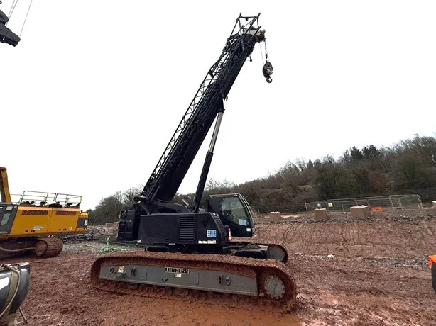 2017 Liebherr LTR1060