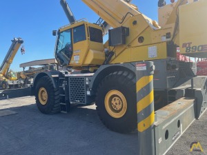 2011 Grove RT890E