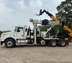 2021 National 600E2 MOUNTED ON 2021 KENWORTH T800