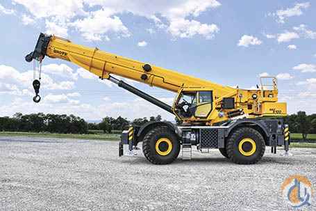 2019 Grove GRT8100