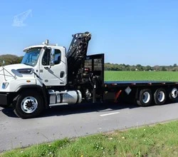 2017 Hiab XS377E-7 HIPRO MOUNTED ON FREIGHTLINER 114SD
