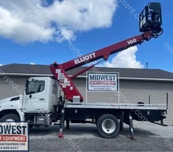 2014 Elliott V60 MOUNTED ON 2014 HINO 238