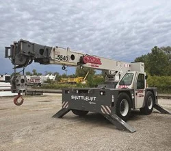 2012 Shuttlelift 5540F