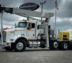 2022 National 600E2 MOUNTED ON 2022 KENWORTH T800