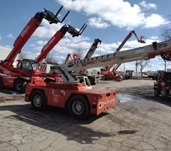 2006 Shuttlelift 5540RT