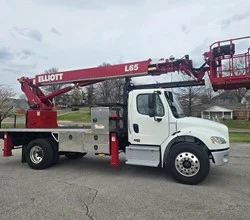 2025 Elliott L65R MOUNTED ON 2025 FREIGHTLINER BUSINESS CLASS M2 106 PLUS