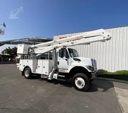 2012 Altec AA755 MOUNTED ON 2013 INTERNATIONAL WORKSTAR 7300