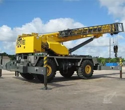 2004 Grove RT9130E