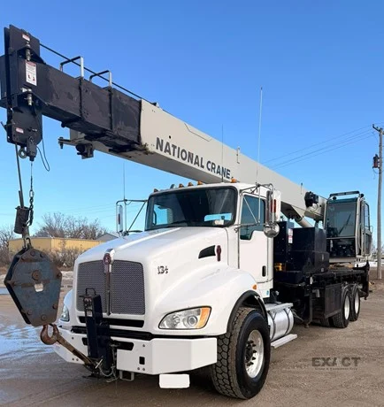 2019 National 1300A MOUNTED ON 2019 KENWORTH T440