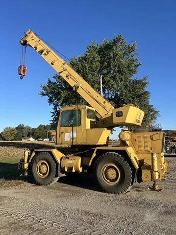 1981 Grove RT515