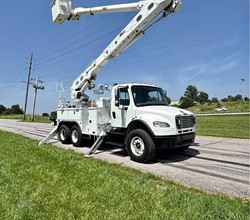 2014 Altec AM55 MOUNTED ON 2014 FREIGHTLINER BUSINESS CLASS M2 106