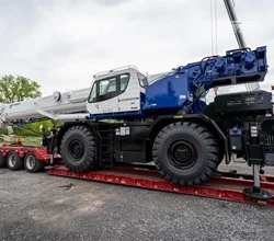 2025 Tadano GR 1000XLL-4