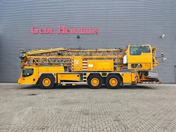2015 Liebherr MK 63