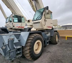 1999 Terex RT230