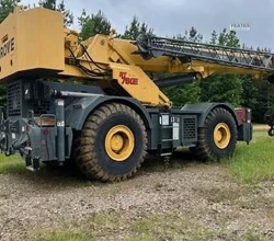 2011 Grove RT760E