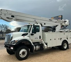 2022 Versalift VN555MHI MOUNTED ON 2022 INTERNATIONAL HV