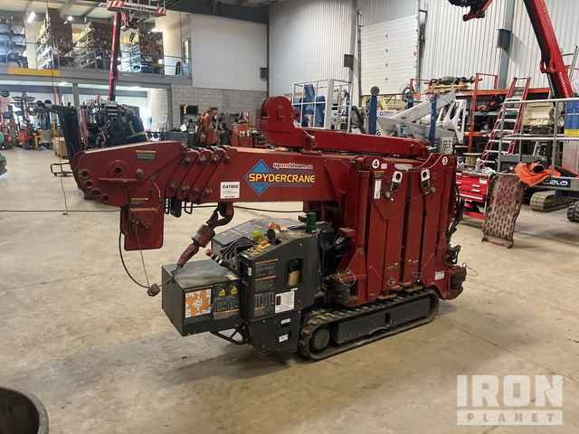 2013 Unic URW295