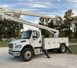 2016 Terex TC55 MOUNTED ON 2017 FREIGHTLINER BUSINESS CLASS M2 106