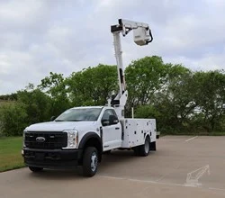 2026 Versalift SST40EIH MOUNTED ON 2026 FORD F550