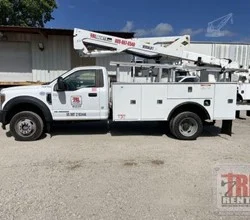 2018 Versalift SST40EIH MOUNTED ON 2018 FORD F550