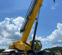 2018 Grove GRT8100