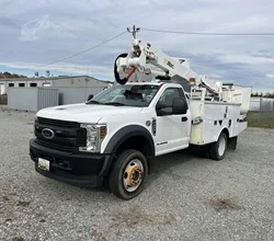 2019 Altec AT37G MOUNTED ON 2019 FORD F550