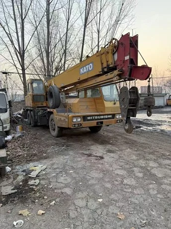 2006 Kato NK250E-V