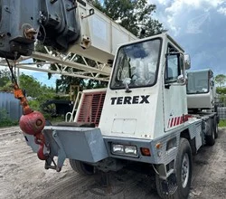 2000 Terex T340-1