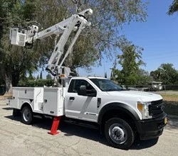 2017 Altec AT41M MOUNTED ON 2017 FORD F550 SD