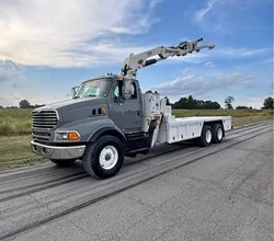 2004 IMT 12916 MOUNTED ON 2004 STERLING LT9500