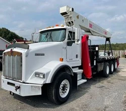 2001 Terex BT4772 MOUNTED ON 2001 KENWORTH T800