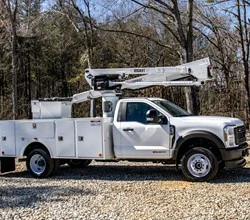 2026 Versalift SST40EIH MOUNTED ON 2026 FORD F550