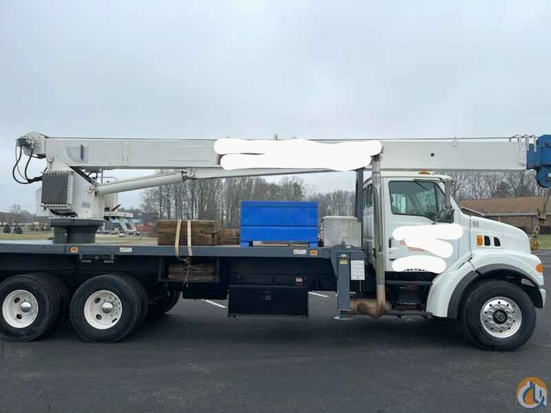 2004 Manitex 22101 S