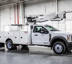 2026 Versalift SST40EIH MOUNTED ON 2026 FORD F550