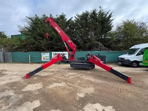 2021 Unic URW547