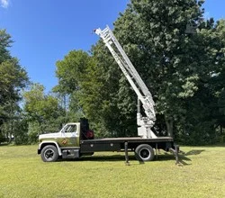 1987 Skyhook 65 MOUNTED ON 1987 CHEVROLET KODIAK 70
