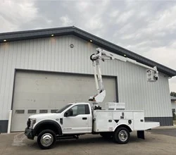 2017 Altec AT37G MOUNTED ON 2017 FORD F550 SD