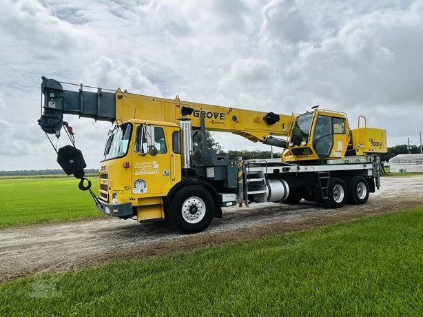 2011 Grove TM500E-2